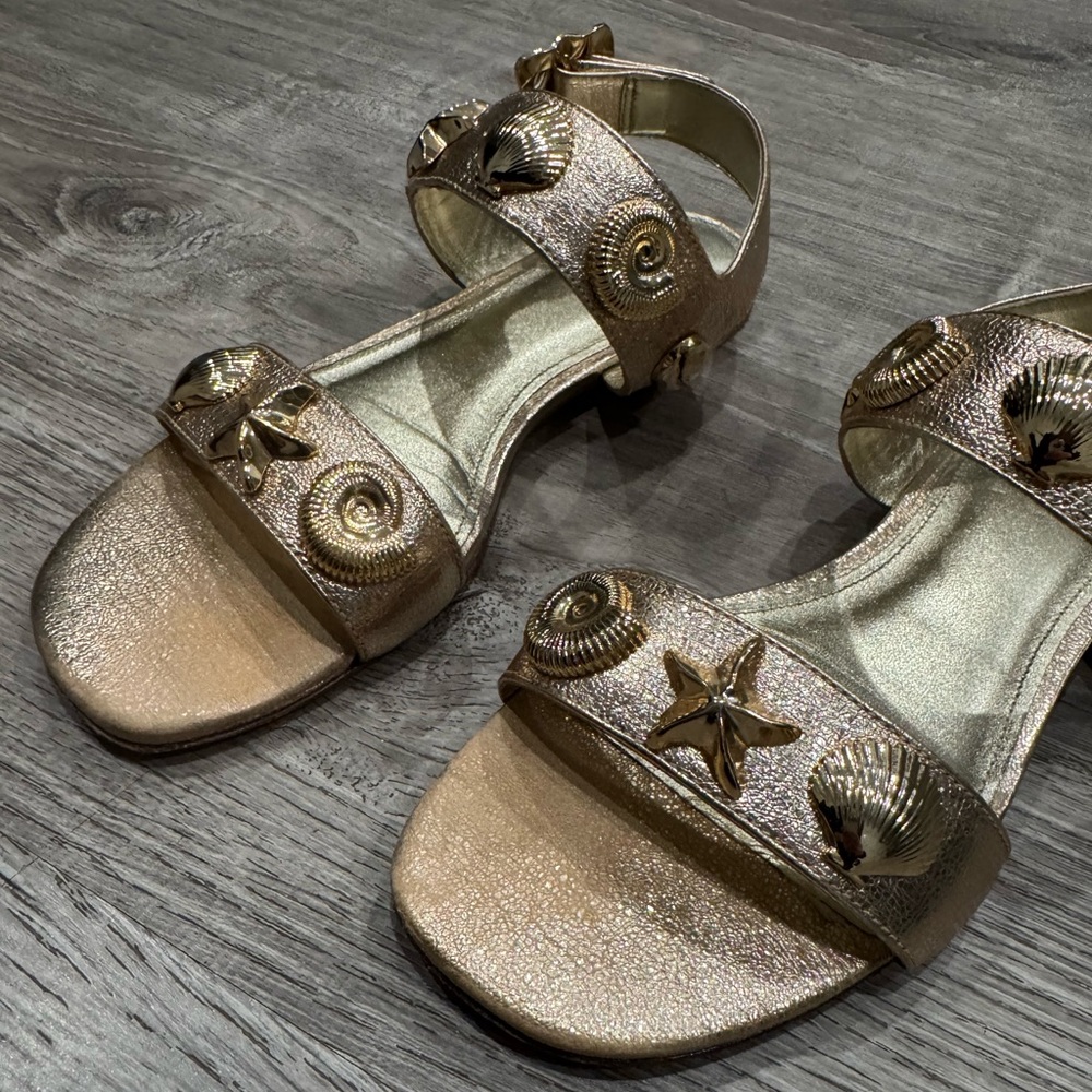 LARROUDE PREOWNED MADISON GOLD LEATHER SHELL SANDALS 6 ANTHROPOLOGIE - Picture 6 of 16